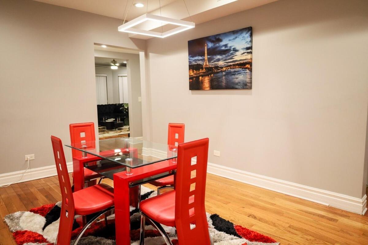 Gorgeous 4Bdr In Chicago,15Mins From Dwtn Apartment Exterior photo