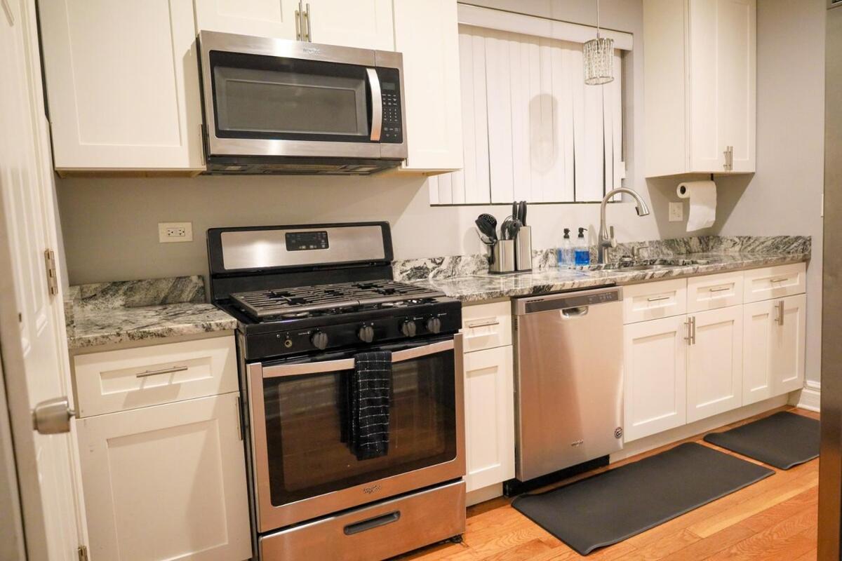 Gorgeous 4Bdr In Chicago,15Mins From Dwtn Apartment Exterior photo