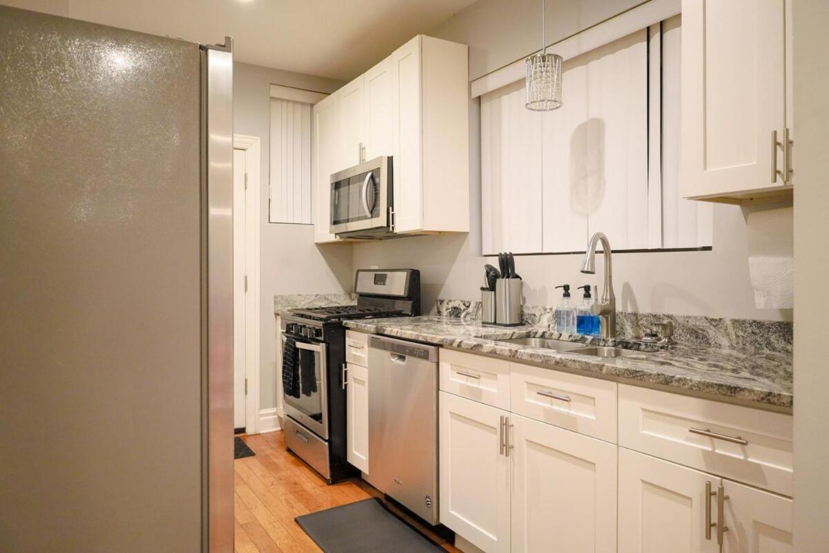 Gorgeous 4Bdr In Chicago,15Mins From Dwtn Apartment Exterior photo