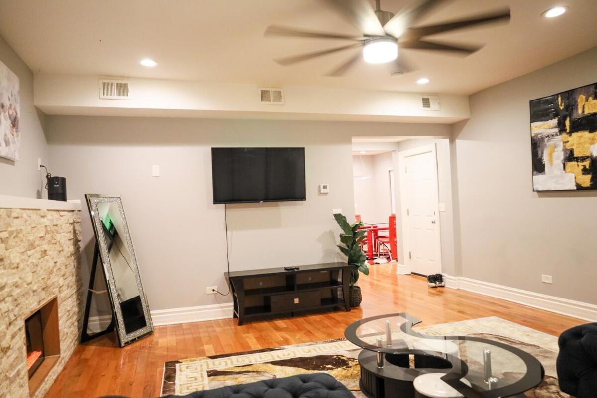 Gorgeous 4Bdr In Chicago,15Mins From Dwtn Apartment Exterior photo