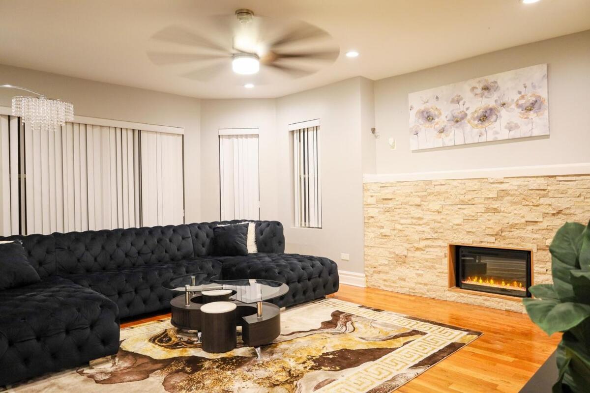 Gorgeous 4Bdr In Chicago,15Mins From Dwtn Apartment Exterior photo